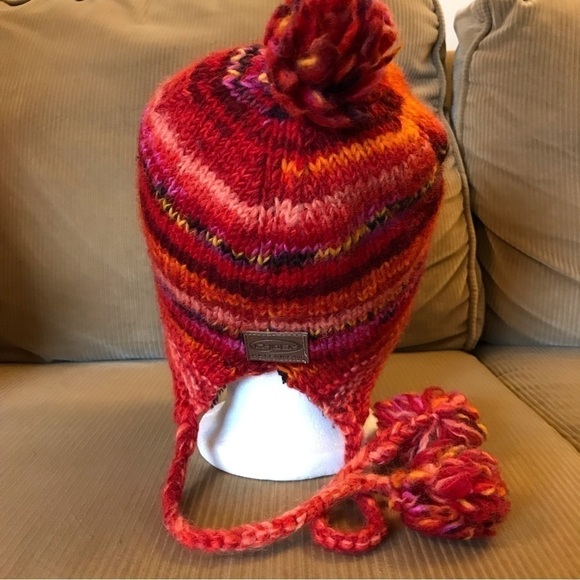 𝅺KYBER knitted winter hat/ toque.  Shades of red and orange.  Made in Nepal. - Picture 4 of 8